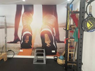 Sala de deporte en el Centro de Rehabilitación Avanzada Las Tablas